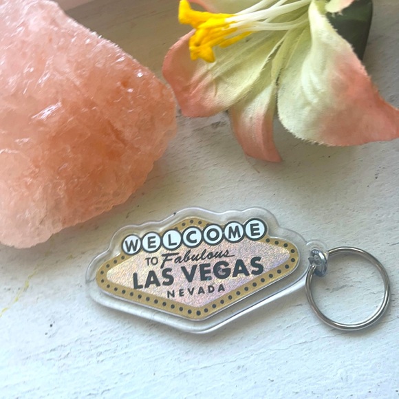 ’Welcome to Fabulous Las Vegas Nevada keychain - Picture 1 of 3